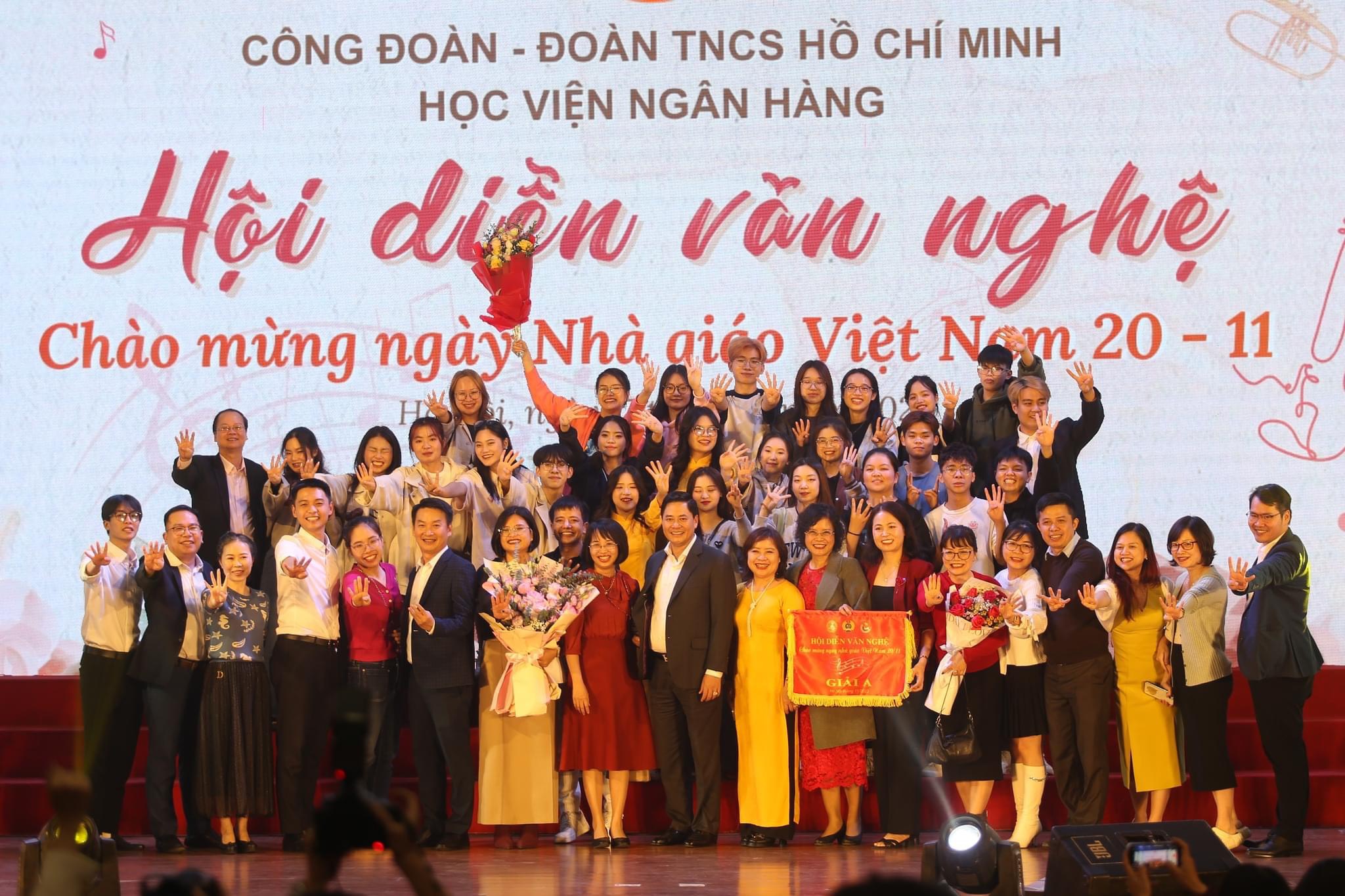 Hội diễn văn nghệ 20/11/2023