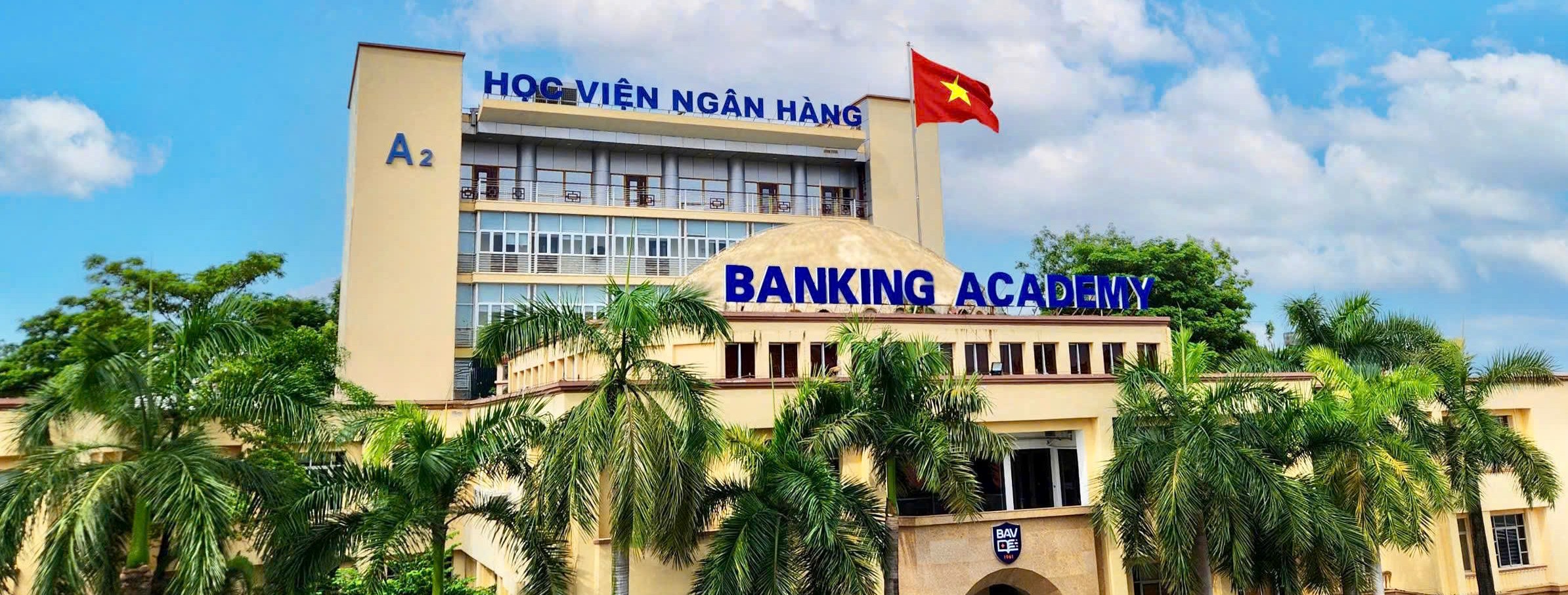 Anh hoc vien thay doi nhan dien